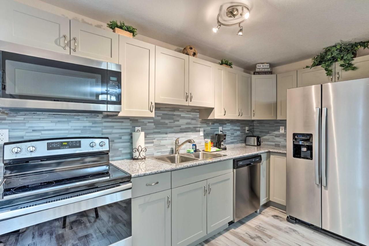 Inviting Apartment Less Than 2 Mi To Riviera Beach! غرب شاطئ بالم المظهر الخارجي الصورة